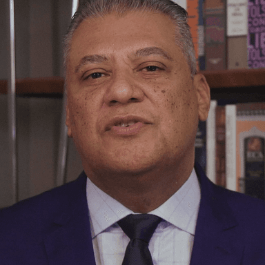 Foto de Prof. Dr. Temístocles Telmo Ferreira Araújo